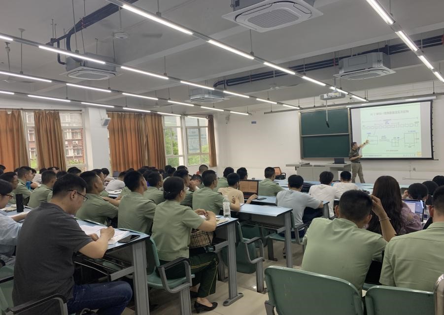 西南交通大學(xué)計(jì)算機(jī)學(xué)院與武警警官學(xué)院交流活動圓滿舉行——共研計(jì)算機(jī)軟硬件技術(shù)新篇章